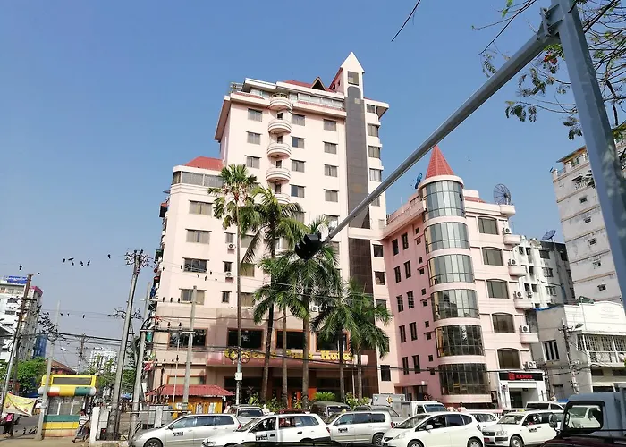 Queen\'S Park Hotel